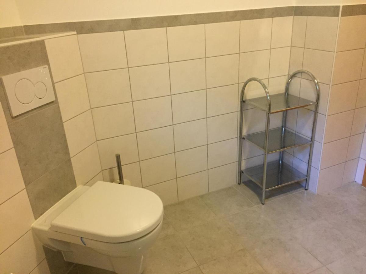 Ferienwohnungen Bianca Hasler - Stallbauer Pusterwald المظهر الخارجي الصورة