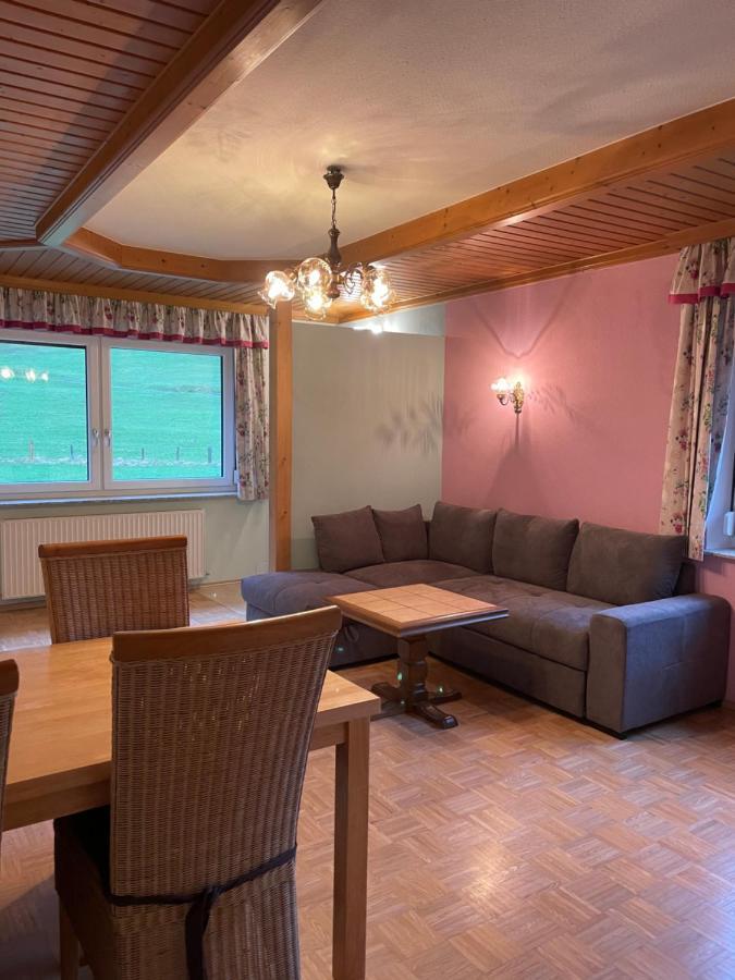 Ferienwohnungen Bianca Hasler - Stallbauer Pusterwald المظهر الخارجي الصورة